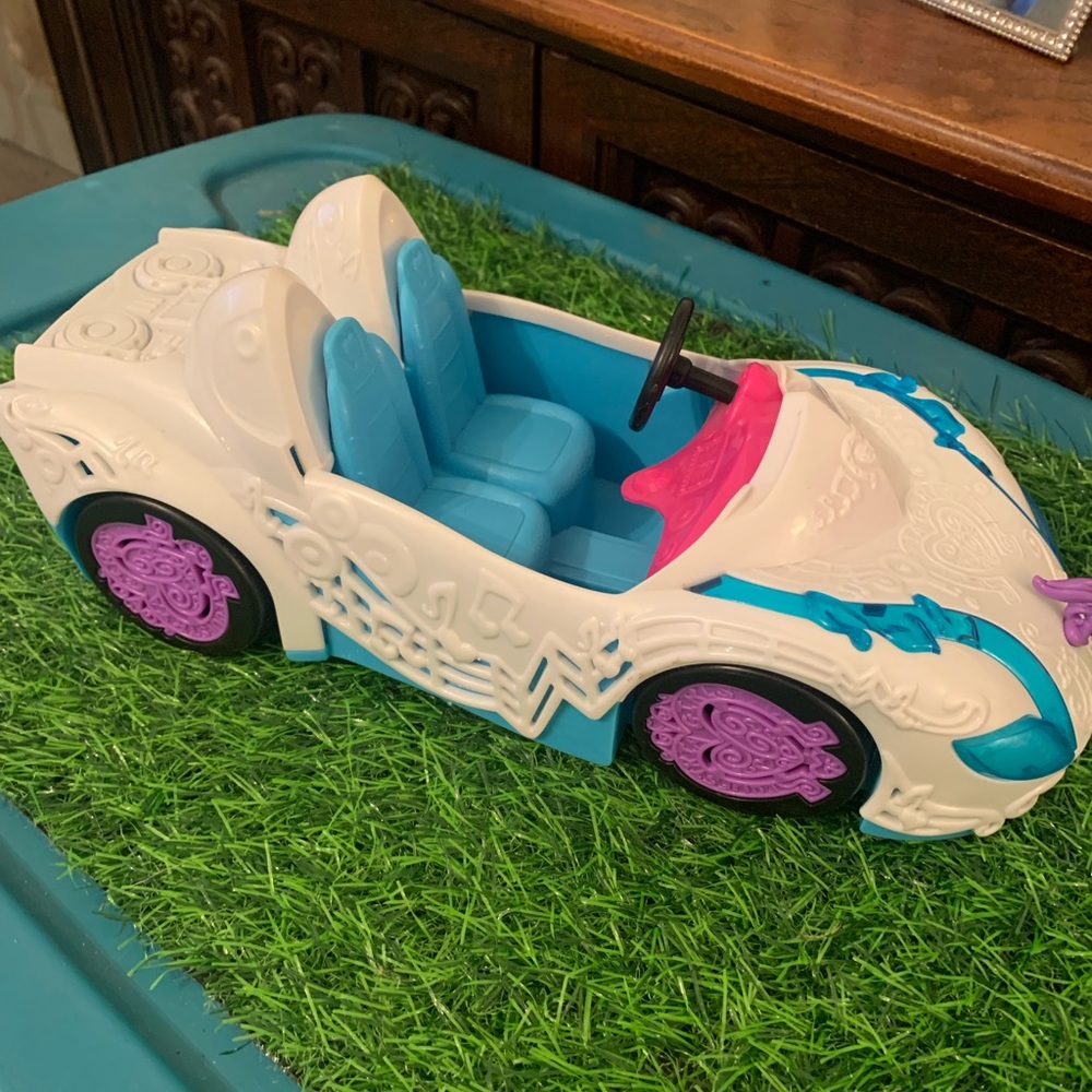 My little pony equestria car